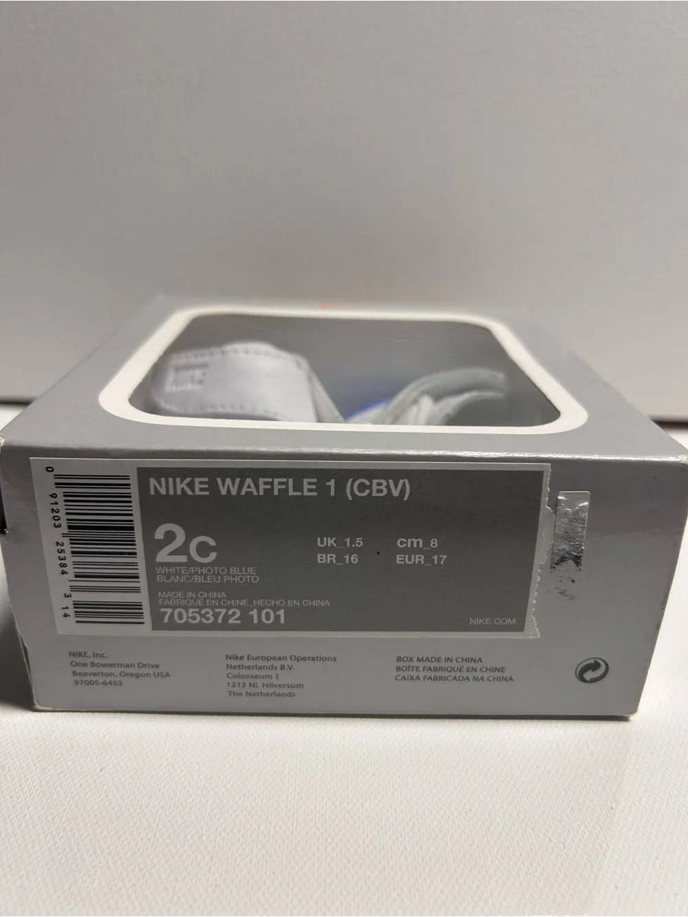 Nike Waffle Swoosh 1 Crib Shoes White and royal blue 2C 0-3 months Baby Shoes